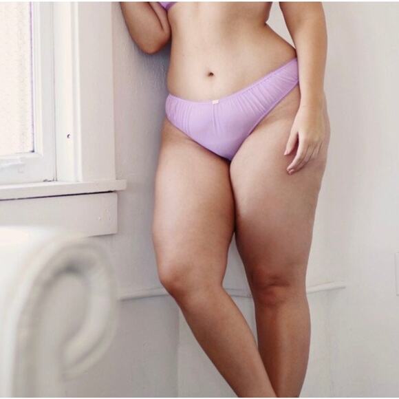 Daydream Nation Gin N Tonic Thong Panties in Lavender Size Medium - Picture 1 of 11
